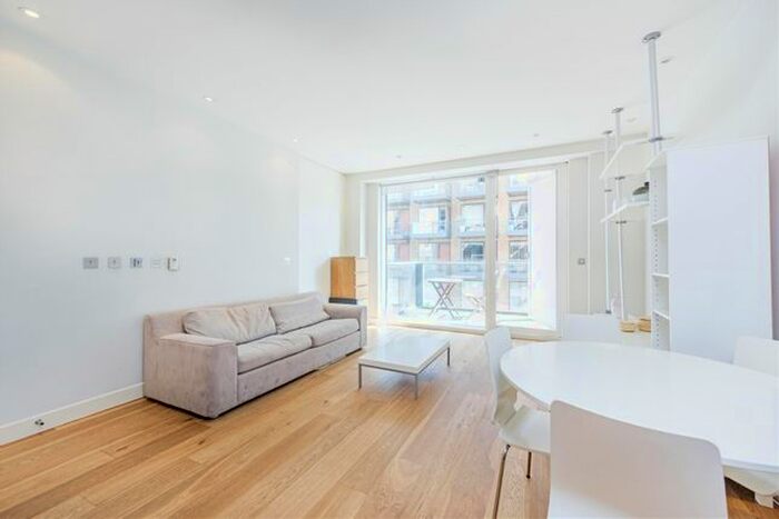 1 Bedroom Flat To Rent In Hirst Court, Grosvenor Waterside, Gatliff Road, London, SW1W