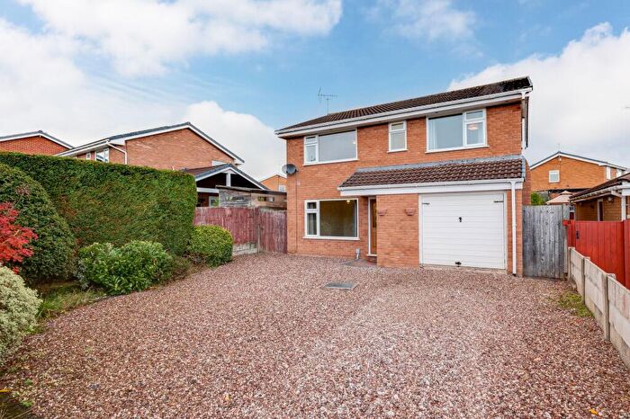 4 Bedroom House To Rent In Forest Drive, Broughton, CH4