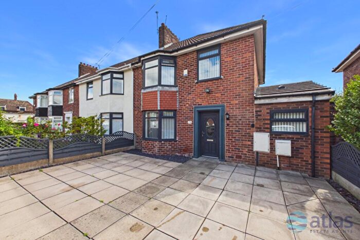 3 Bedroom End Of Terrace House For Sale In Dovecot Avenue, Dovecot, L14