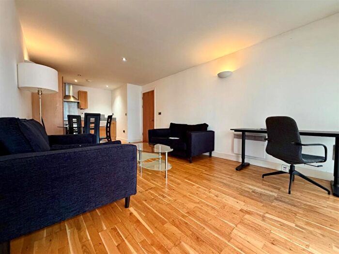 1 Bedroom Apartment To Rent In Advent House Block, Isaac Way, Ancoats, M4