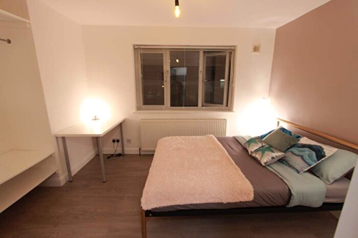 1 Bedroom House Of Multiple Occupation To Rent In Goldings Crescent, Hatfield, AL10