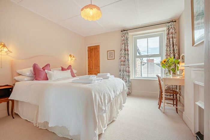 4 Bedroom Terraced House To Rent In Wadebridge, PL27
