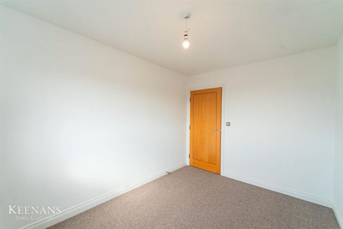 2 Bedroom Flat To Rent In Derby Court, Bury, BL9