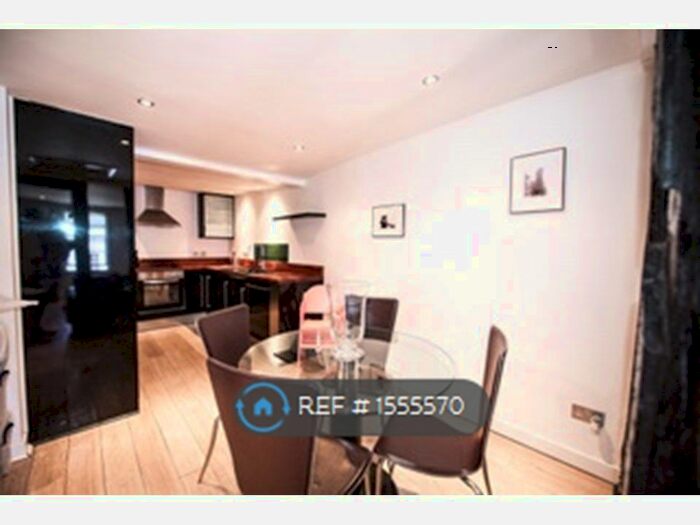 1 Bedroom Flat To Rent In High Street, Dunmow, CM6