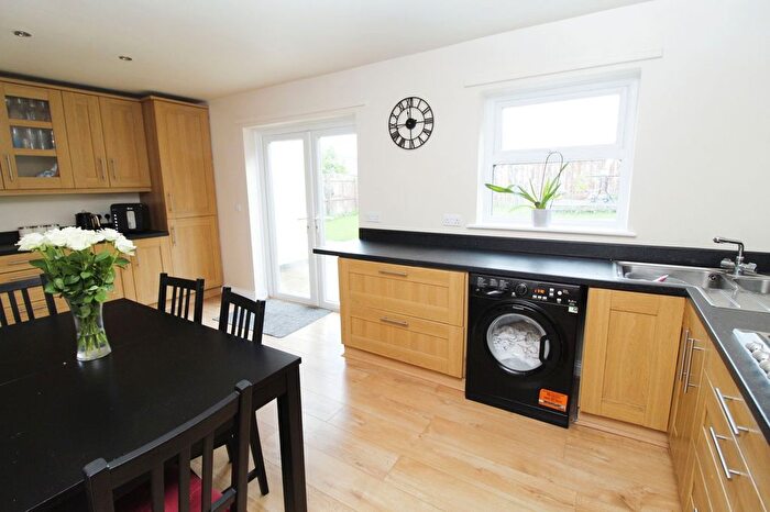 4 Bedroom Detached House For Sale In Strothers Road, High Spen, Rowlands Gill, NE39