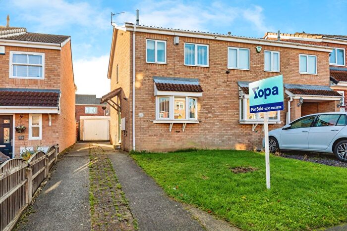 2 Bedroom Semi-Detached House For Sale In Pagnell Avenue, Thurnscoe, Rotherham, S63
