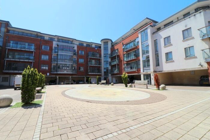 2 Bedroom Apartment To Rent In Victoria Court, City Centre, Chelmsford, CM1