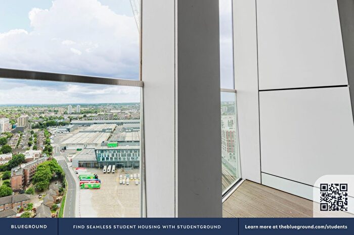 1 Bedroom Flat To Rent In Nine Elms, SW8