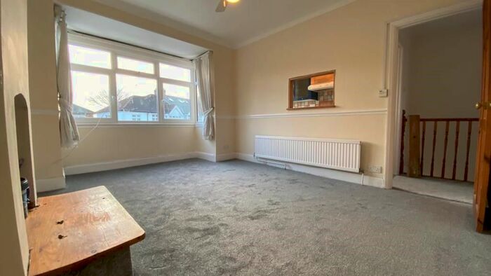 1 Bedroom Maisonette To Rent In Meadowbank Road, Kingsbury, Middlesex, NW9