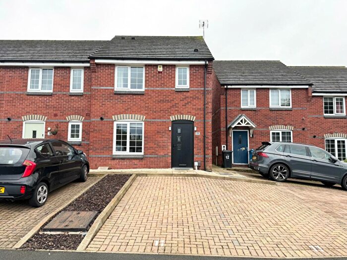 3 Bedroom Semi-Detached House To Rent In Scollins Court, Ilkeston, Derby, DE7