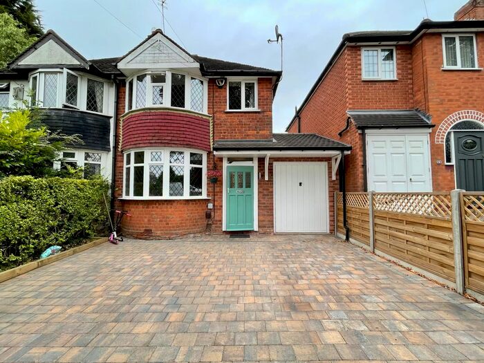 3 Bedroom Semi-Detached House To Rent In Saxondale Avenue, Yardley, Birmingham, B26