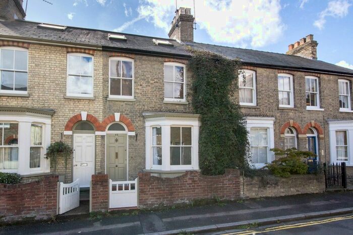 3 Bedroom Terraced House To Rent In Searle Street, Cambridge, CB4