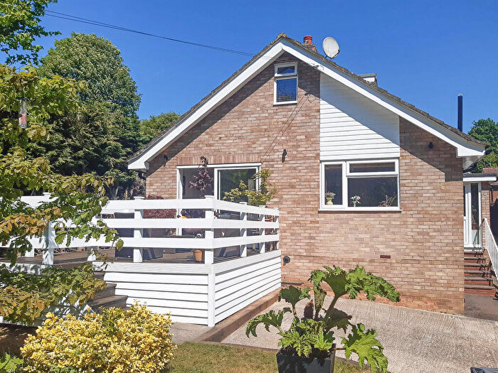 5 Bedroom Detached House For Sale In Robbery Bottom Lane, Welwyn, AL6