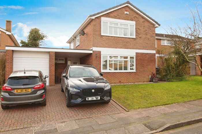 4 Bedroom Detached House For Sale In Oxley Drive, Coventry, West Midlands, CV3