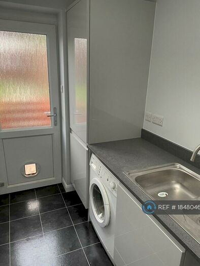 4 Bedroom Terraced House To Rent In Beresford Road, Dorking, RH4