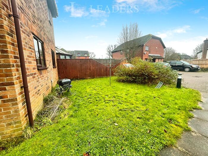 1 Bedroom End Of Terrace House To Rent In Blackswan Close, Pease Pottage, RH11