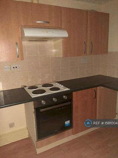 2 Bedroom Flat To Rent In Grove House, Accrington, BB5