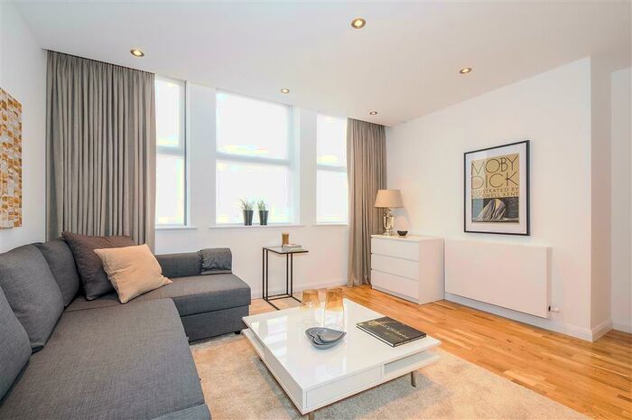 2 Bedroom Flat To Rent In Lansdowne Road, Croydon, CR0