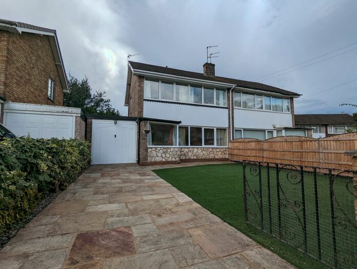 3 Bedroom House To Rent In Marquis Gardens, Barnby Dun, Doncaster, DN3