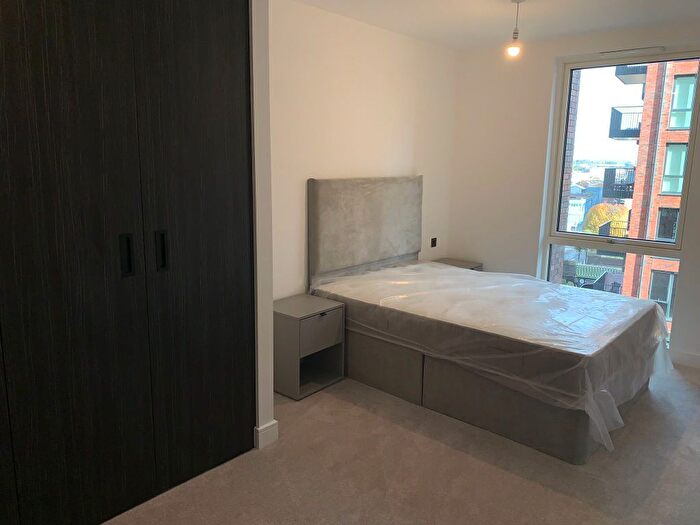 1 Bedroom Flat To Rent In Shadwell Street, Birmingham, B4