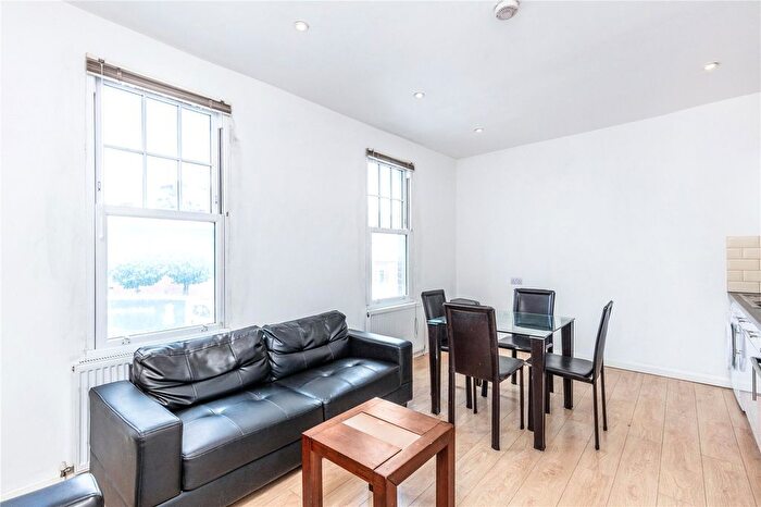 4 Bedroom Flat To Rent In Fulham Palace Road, London, W6