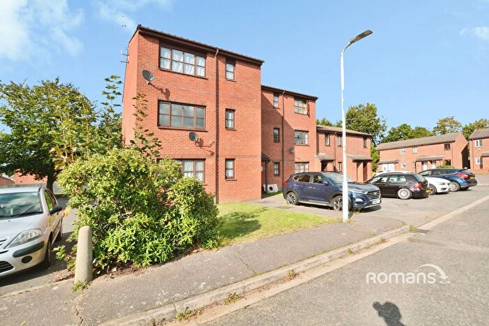 Studio To Rent In Newcourt, Uxbridge, UB8