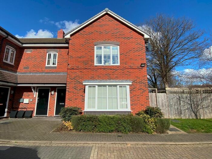 2 Bedroom Flat To Rent In The Sidings, Water Orton, Birmingham, B46