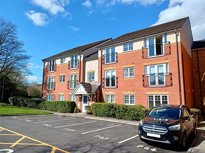 2 Bedroom Flat For Sale In Davenham Court, Liverpool, Merseyside, L15