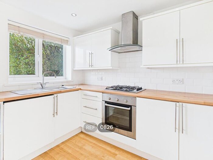 2 Bedroom Terraced House To Rent In Wold Road, HU5