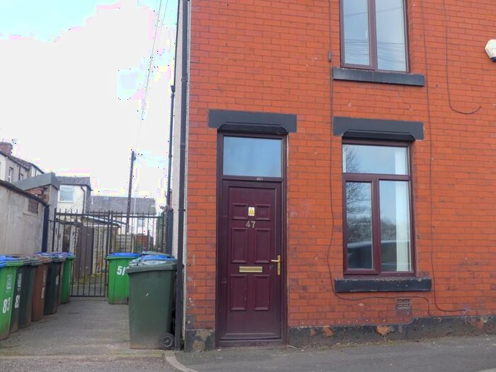 2 Bedroom Terraced House To Rent In John Street, Heywood, OL10