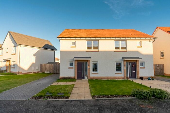 3 Bedroom Detached House To Rent In Longwall Crescent, Musselburgh, Newcraighall, Edinburgh, EH21
