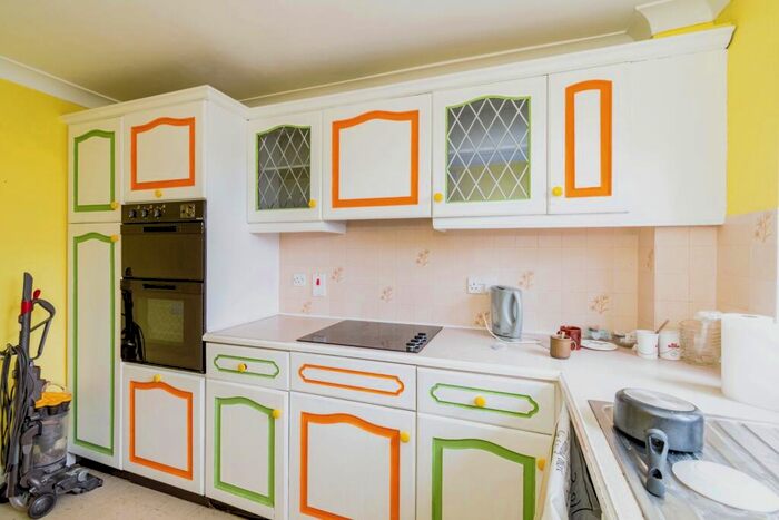 2 Bedroom Terraced House For Sale In Garden Mews, Warsash, Southampton, Hampshire, SO31