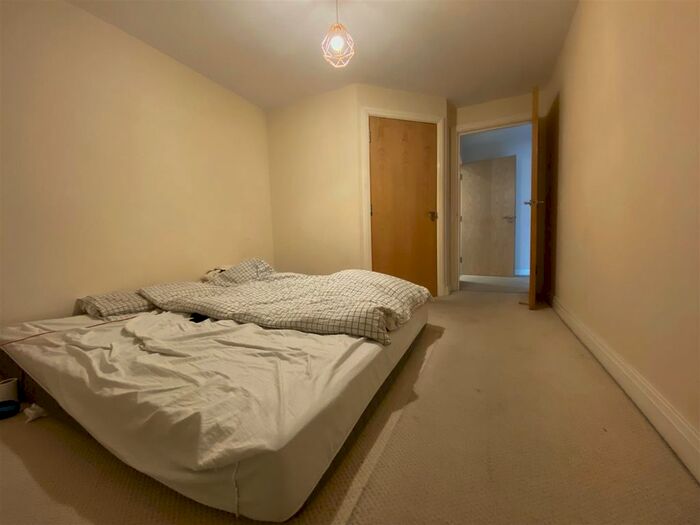 2 Bedroom Flat To Rent In Lawrence Street, York, YO10