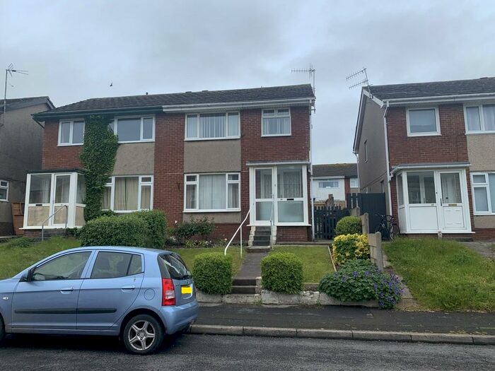 3 Bedroom Semi Detached House For Sale In Grosvenor Street, Barrowin