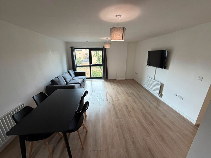 2 Bedroom Apartment To Rent In Mannock Close, Colindale, London, NW9