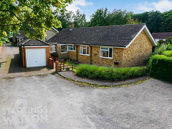3 Bedroom Detached Bungalow For Sale In St. Marys Close, Flixton, Bungay, NR35