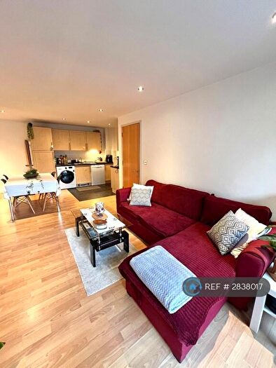 2 Bedroom Flat To Rent In Yeoman Street, London, SE8
