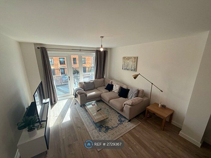 2 Bedroom Flat To Rent In Adele Court, London, N17