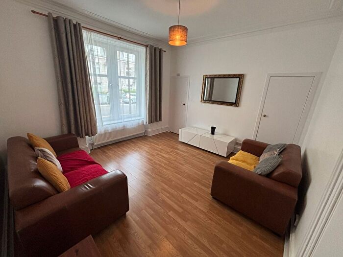 1 Bedroom Flat To Rent In Union Grove, West End, Aberdeen, AB10