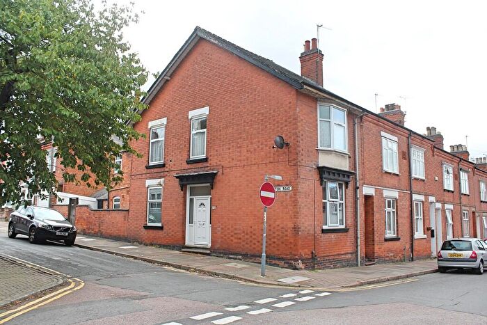 1 Bedroom Apartment To Rent In Lytton Road, Leicester, LE2