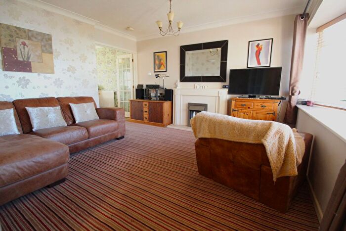 4 Bedroom Detached House For Sale In Rivermead Gardens, Sandy, SG19
