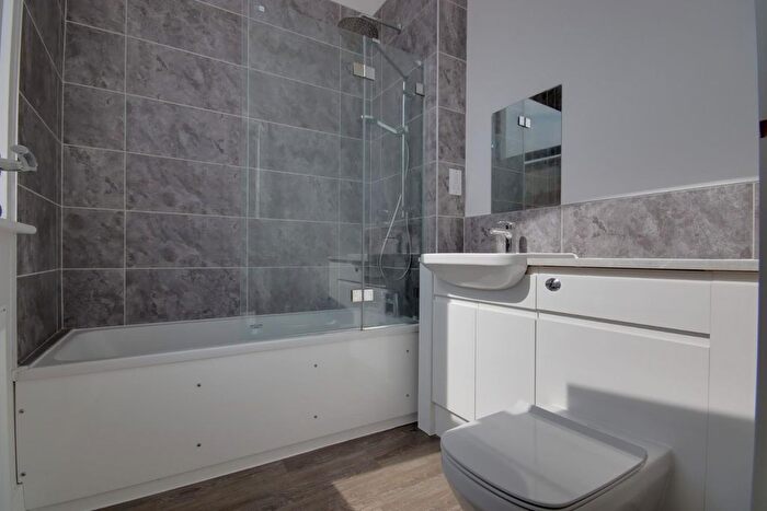 2 Bedroom Flat To Rent In Cathedral Views, St. Johns Lane, Gloucester, GL1