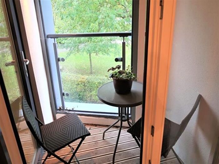 1 Bedroom Flat To Rent In Balmoral Quays, Penarth, CF64