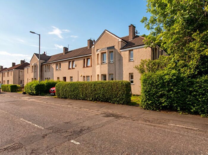 2 Bedroom Cottage For Sale In Marjory Drive, Paisley, PA3
