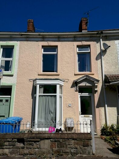 5 Bedroom House To Rent In St Helens Avenue, Brynmill, Swansea, SA1