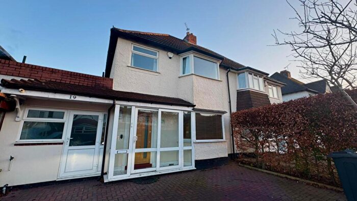 3 Bedroom House To Rent In College Road, Sutton Coldfield, B73