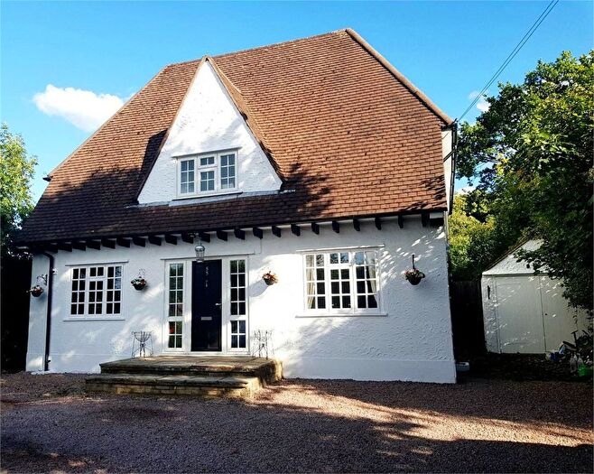 3 Bedroom Detached House For Sale In Leaves Green Road, Keston, BR2