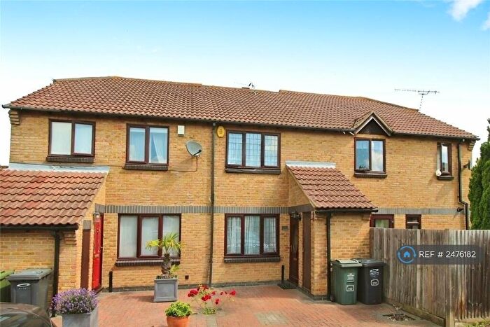 2 Bedroom Terraced House To Rent In Whites Close, Greenhithe, DA9