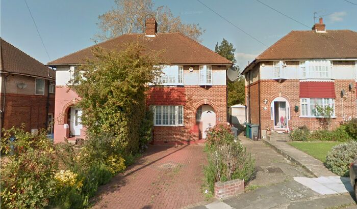 3 Bedroom Semi-Detached House To Rent In Morley Crescent, Edgware, HA8