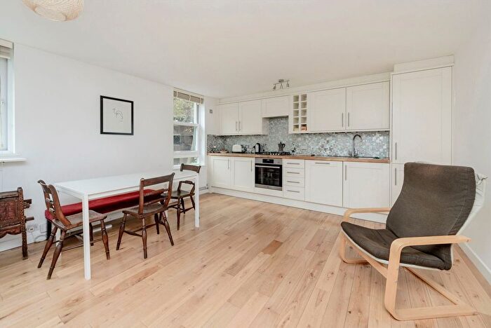 1 Bedroom Flat For Sale In Talbot Road, London, W2